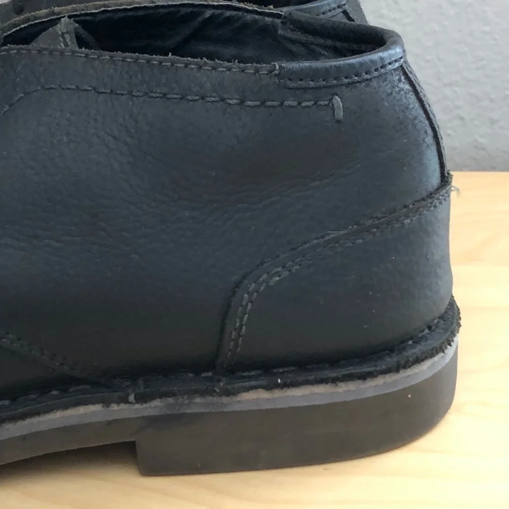 KENNETH COLE Desert Sun Leather Chukka Boots Men's size 10.5 Black Comfort